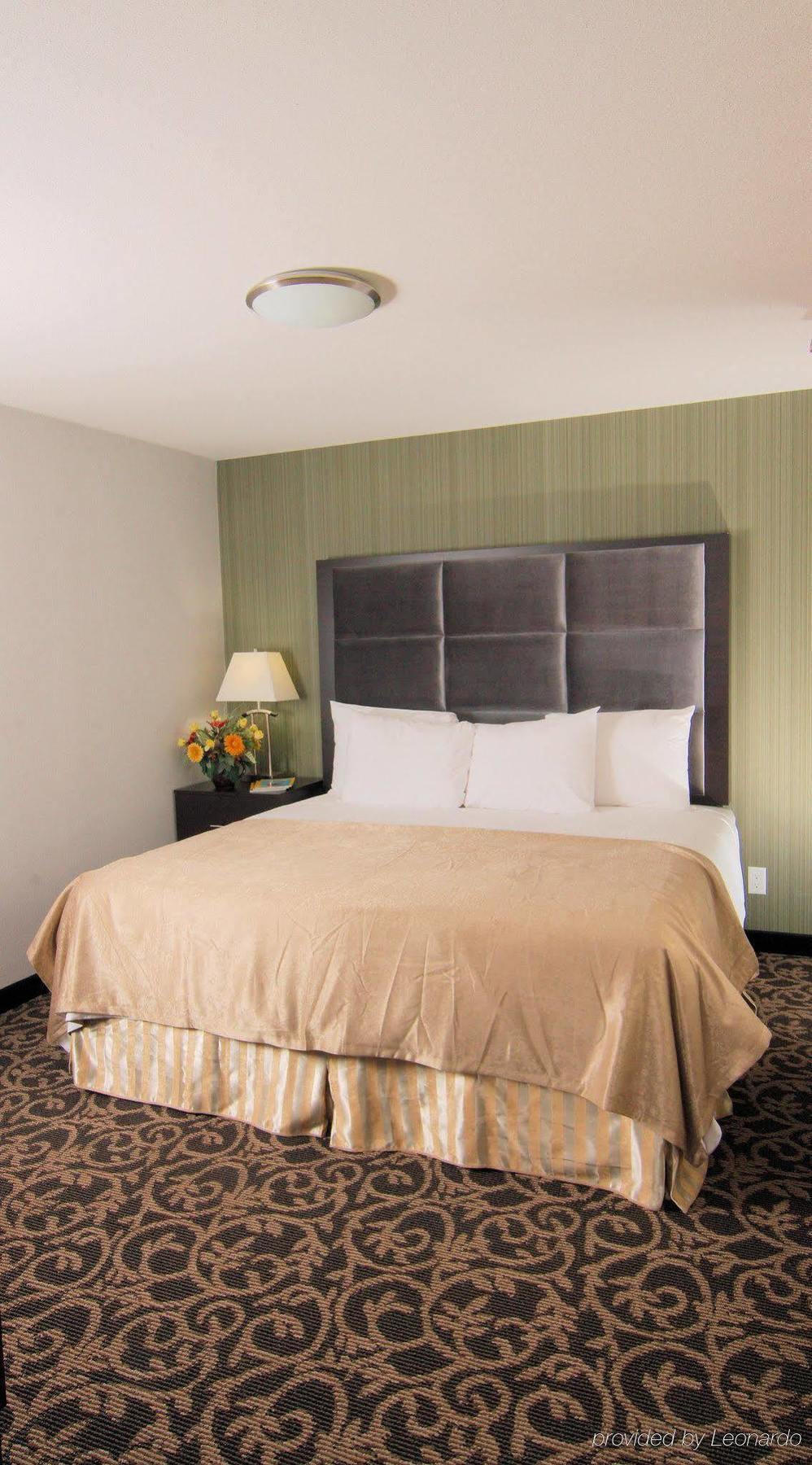 Paradise Inn And Suites Redwater Dış mekan fotoğraf